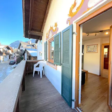 Mittendrin Semesterbostad *